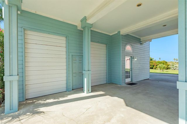 8407 Teichman Road, Galveston, TX 77554