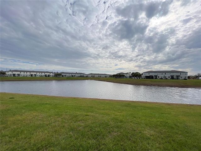 996 ROBIN HOLLY STREET, Ocoee, FL 34761