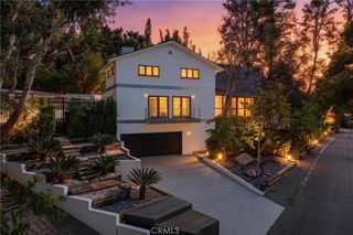9653 Oak Pass, Beverly Hills, CA 90210