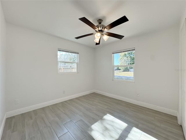 111 N FAIRFAX AVENUE, Winter Springs, FL 32708