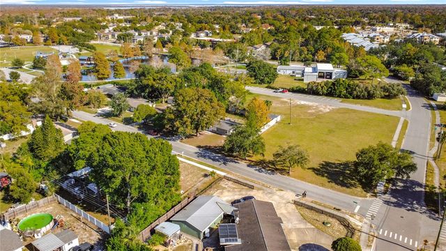 111 N FAIRFAX AVENUE, Winter Springs, FL 32708