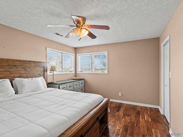 186 Bluff Drive, Rogersville, AL 35652