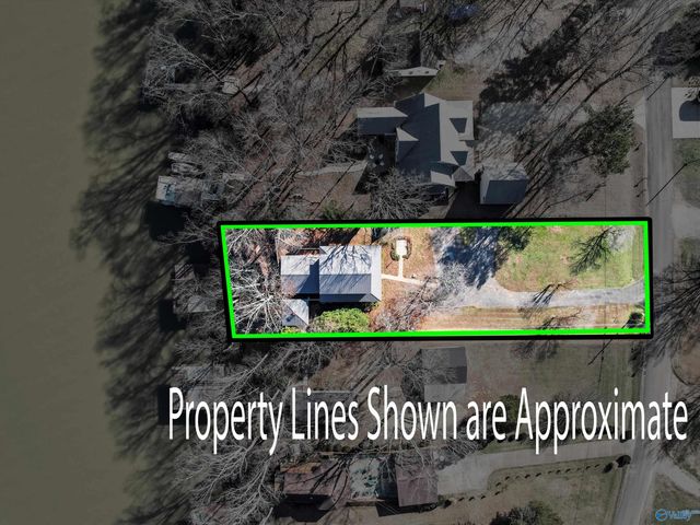 186 Bluff Drive, Rogersville, AL 35652