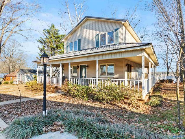 186 Bluff Drive, Rogersville, AL 35652