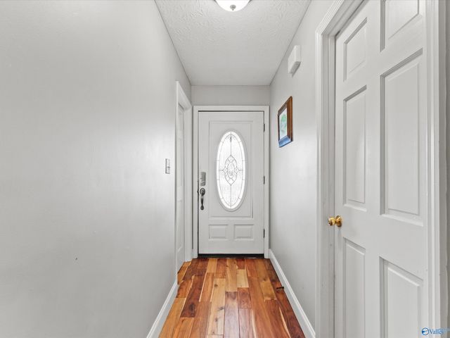 186 Bluff Drive, Rogersville, AL 35652