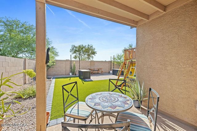 6373 S Ambarella Drive, Tucson, AZ 85756