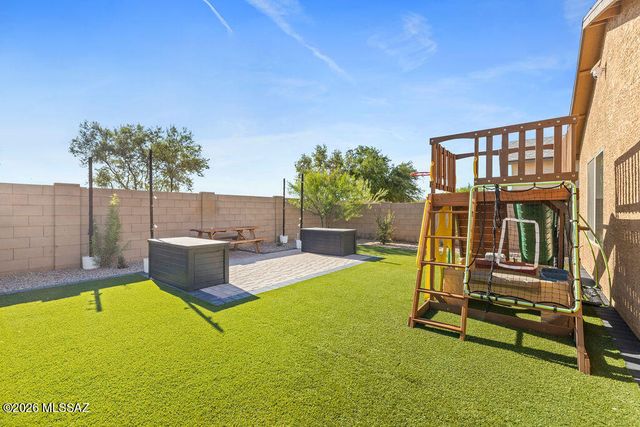 6373 S Ambarella Drive, Tucson, AZ 85756
