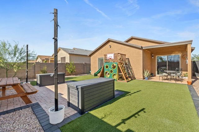 6373 S Ambarella Drive, Tucson, AZ 85756