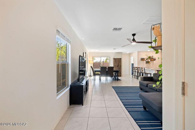 6373 S Ambarella Drive, Tucson, AZ 85756
