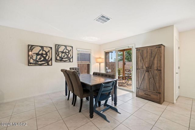 6373 S Ambarella Drive, Tucson, AZ 85756
