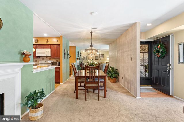 84-B W BLUEBELL LN, Mount Laurel, NJ 08054