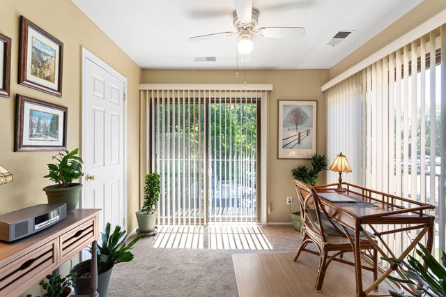 84-B W BLUEBELL LN, Mount Laurel, NJ 08054