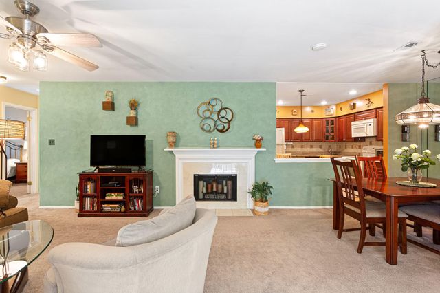 84-B W BLUEBELL LN, Mount Laurel, NJ 08054