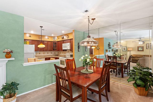 84-B W BLUEBELL LN, Mount Laurel, NJ 08054