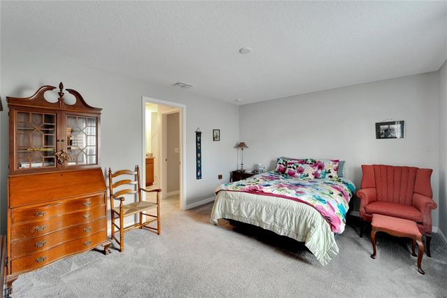 17036 PEACEFUL VALLEY DR, Wimauma, FL 33598
