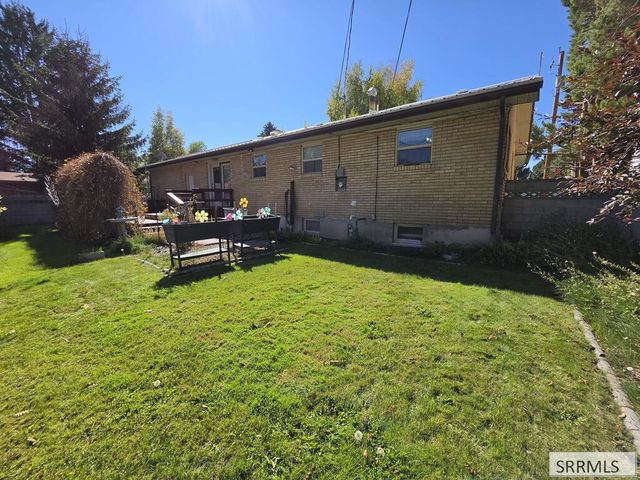 286 Pinon Drive, Idaho Falls, ID 83401