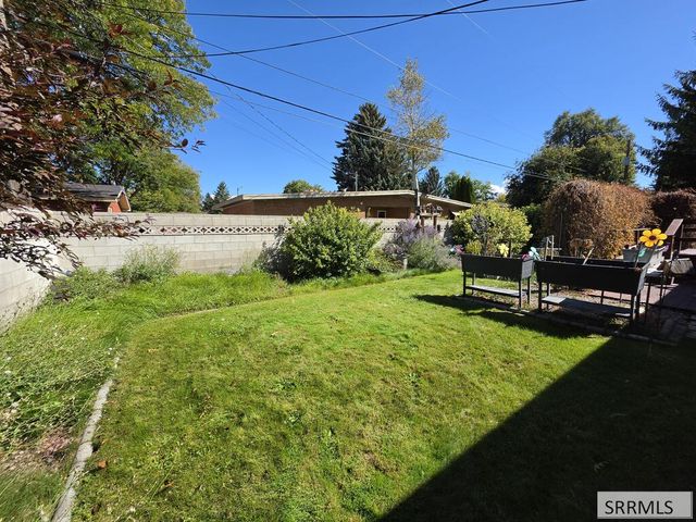 286 Pinon Drive, Idaho Falls, ID 83401