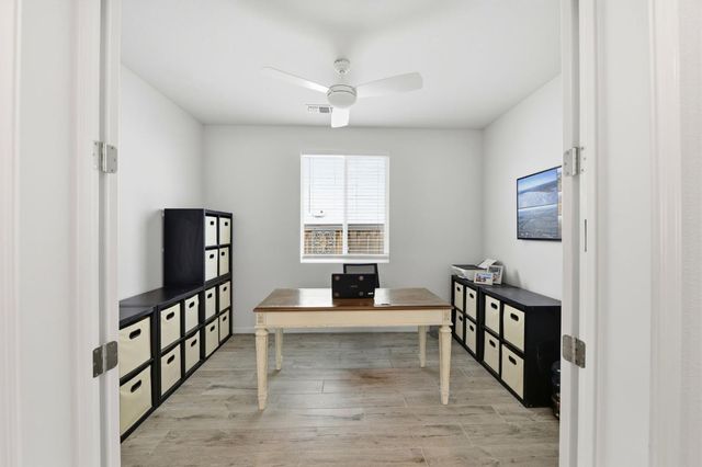 4842 Rockrose Dr, Folsom, CA 95630