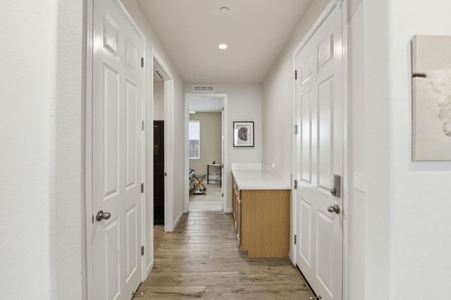 4842 Rockrose Dr, Folsom, CA 95630