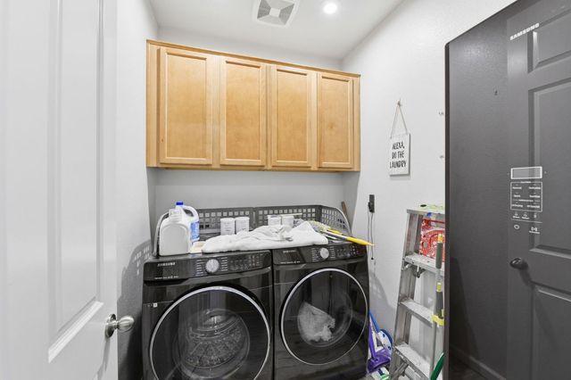 4842 Rockrose Dr, Folsom, CA 95630