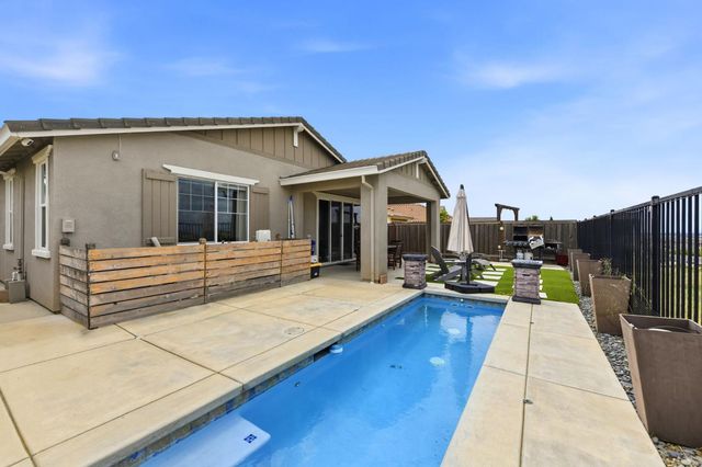 4842 Rockrose Dr, Folsom, CA 95630
