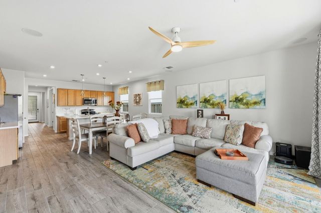 4842 Rockrose Dr, Folsom, CA 95630