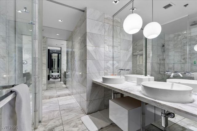 4381 West Flamingo Road 21322, Las Vegas, NV 89103