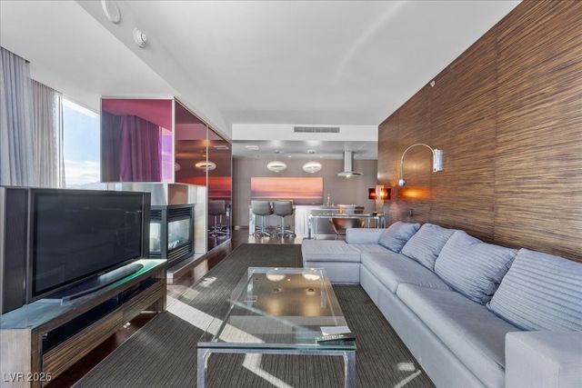 4381 West Flamingo Road 21322, Las Vegas, NV 89103