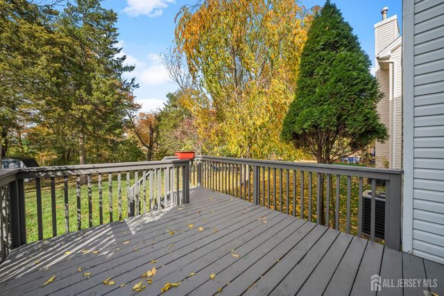 42 Springfield Road, North Brunswick, NJ 08902