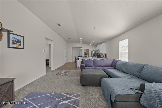 2323 FALLING STAR Lane, Green Cove Springs, FL 32043