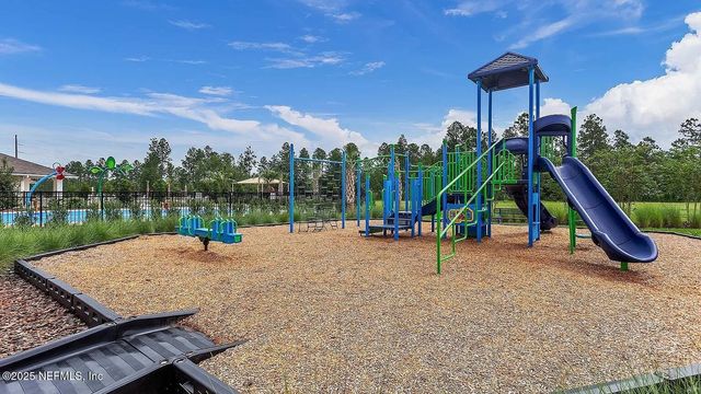 2323 FALLING STAR Lane, Green Cove Springs, FL 32043