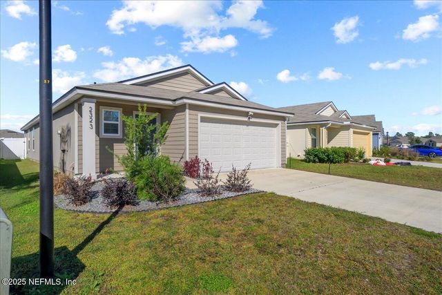 2323 FALLING STAR Lane, Green Cove Springs, FL 32043
