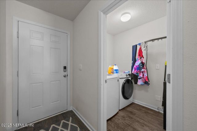 2323 FALLING STAR Lane, Green Cove Springs, FL 32043