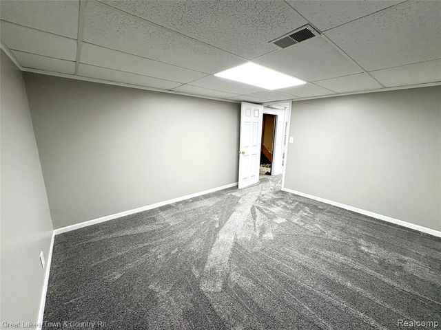 1051 N Lake George Road, Attica, MI 48412