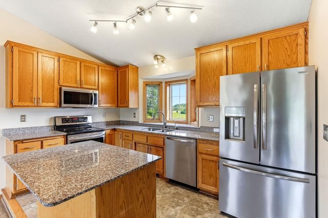 22338 Quincy Street NE, East Bethel, MN 55011