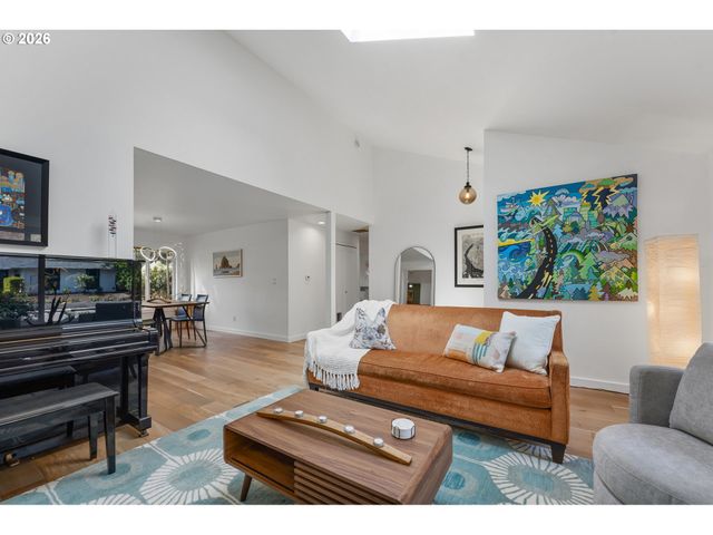 8705 Sw 75TH Ave, Portland, OR 97223