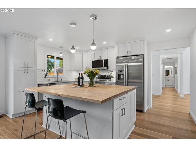 8705 Sw 75TH Ave, Portland, OR 97223