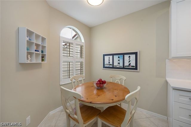 1505 Clermont DR B202, Naples, FL 34109