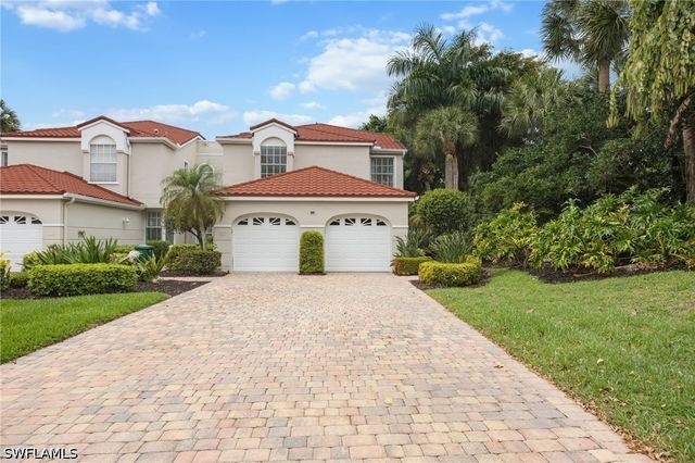 1505 Clermont DR B202, Naples, FL 34109