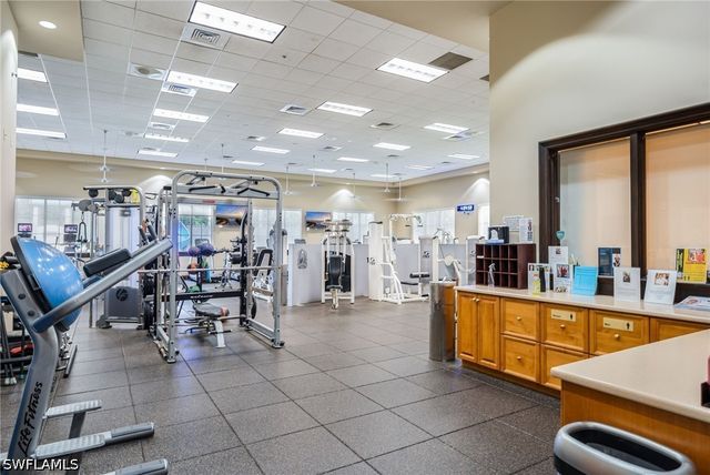 1505 Clermont DR B202, Naples, FL 34109