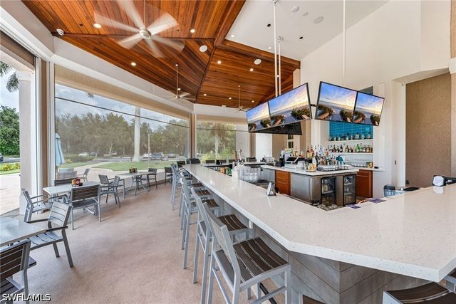 1505 Clermont DR B202, Naples, FL 34109