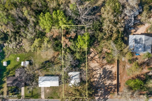 1222 Campbellton Avenue, Chipley, FL 32428