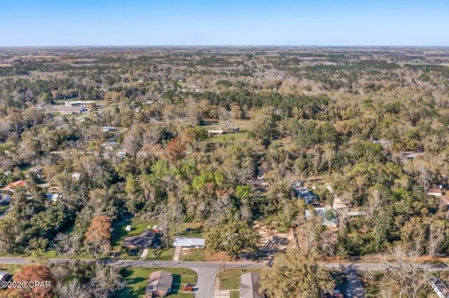 1222 Campbellton Avenue, Chipley, FL 32428