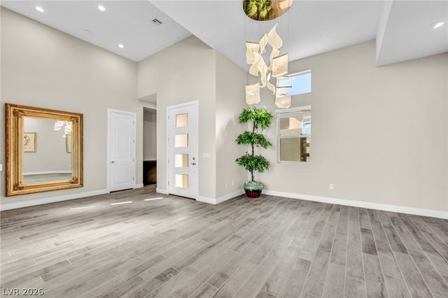6184 Willow Rock Street, Las Vegas, NV 89135