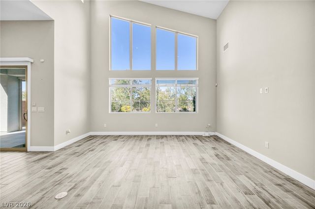 6184 Willow Rock Street, Las Vegas, NV 89135