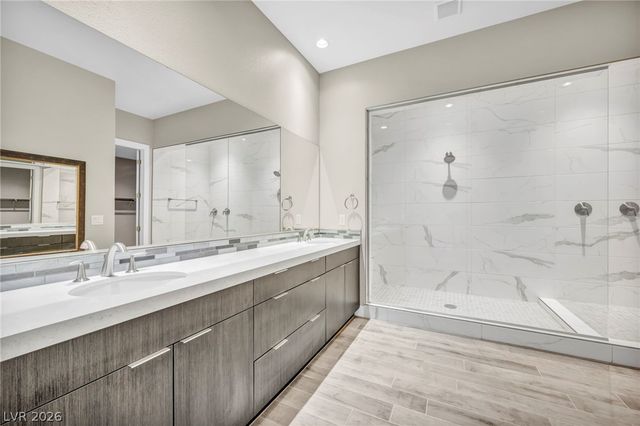 6184 Willow Rock Street, Las Vegas, NV 89135