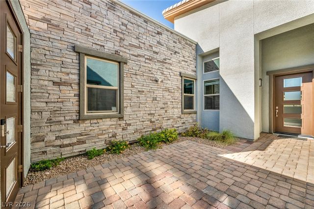 6184 Willow Rock Street, Las Vegas, NV 89135