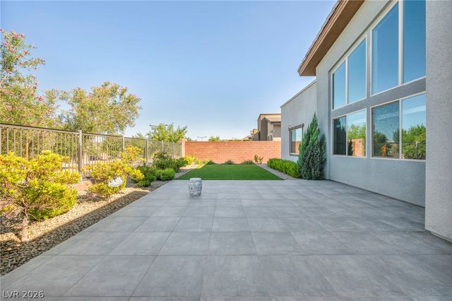 6184 Willow Rock Street, Las Vegas, NV 89135