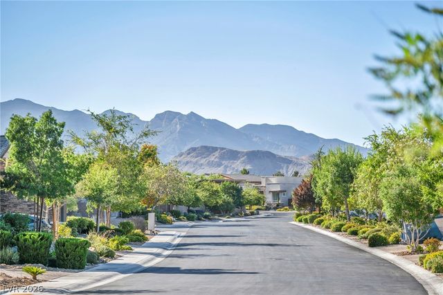 6184 Willow Rock Street, Las Vegas, NV 89135