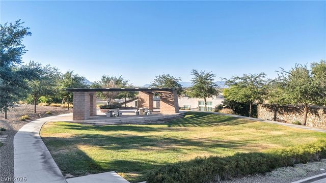 6184 Willow Rock Street, Las Vegas, NV 89135
